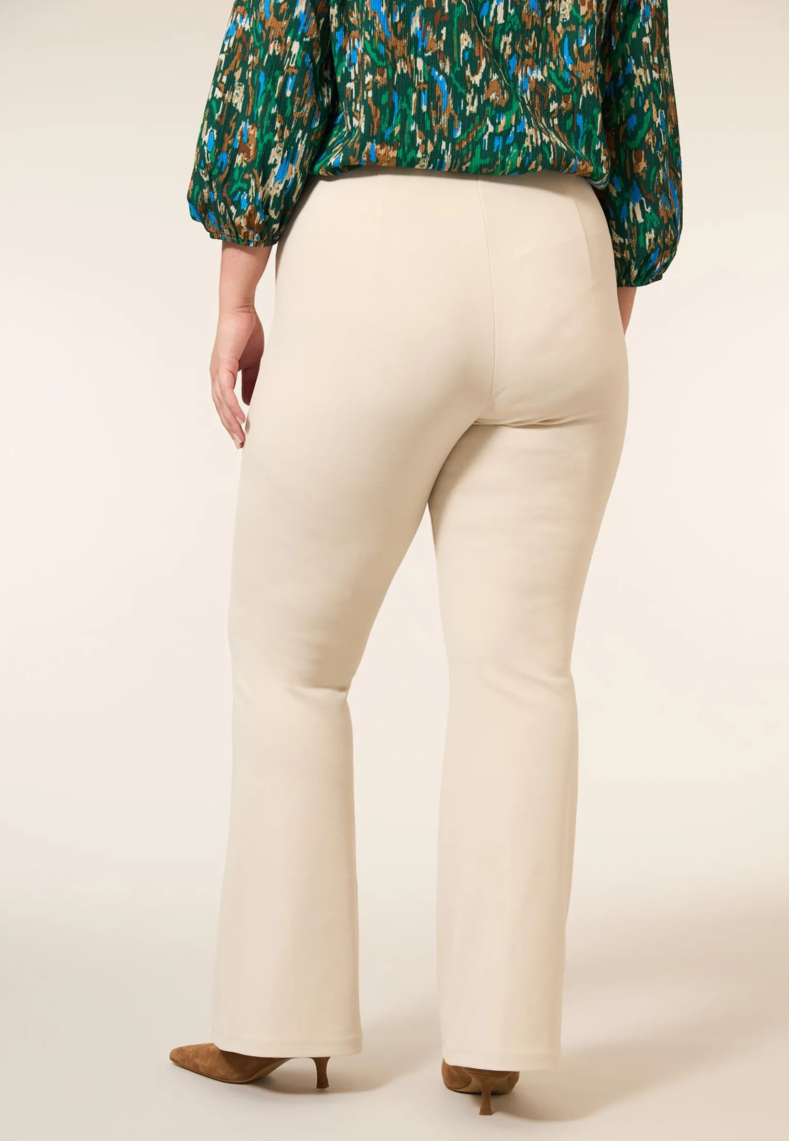 Miss Etam Broek flared leg naturel Light sand