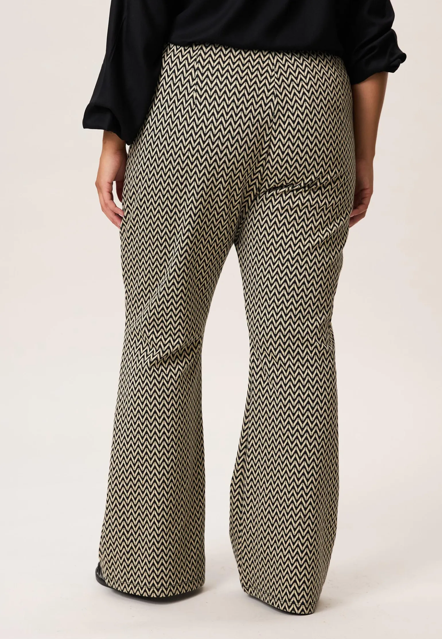 Discount Miss Etam Broek flared print zwart Multi zwart