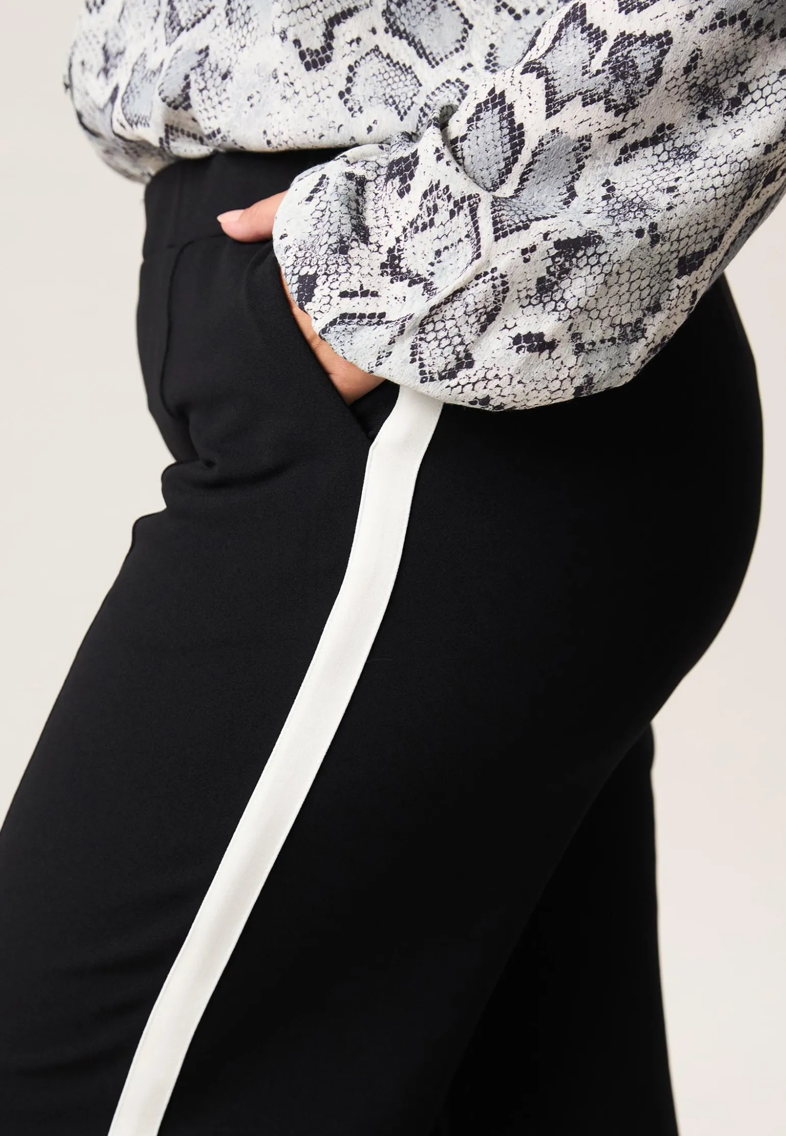 Discount Miss Etam Broek wide leg tape 32" Zwart