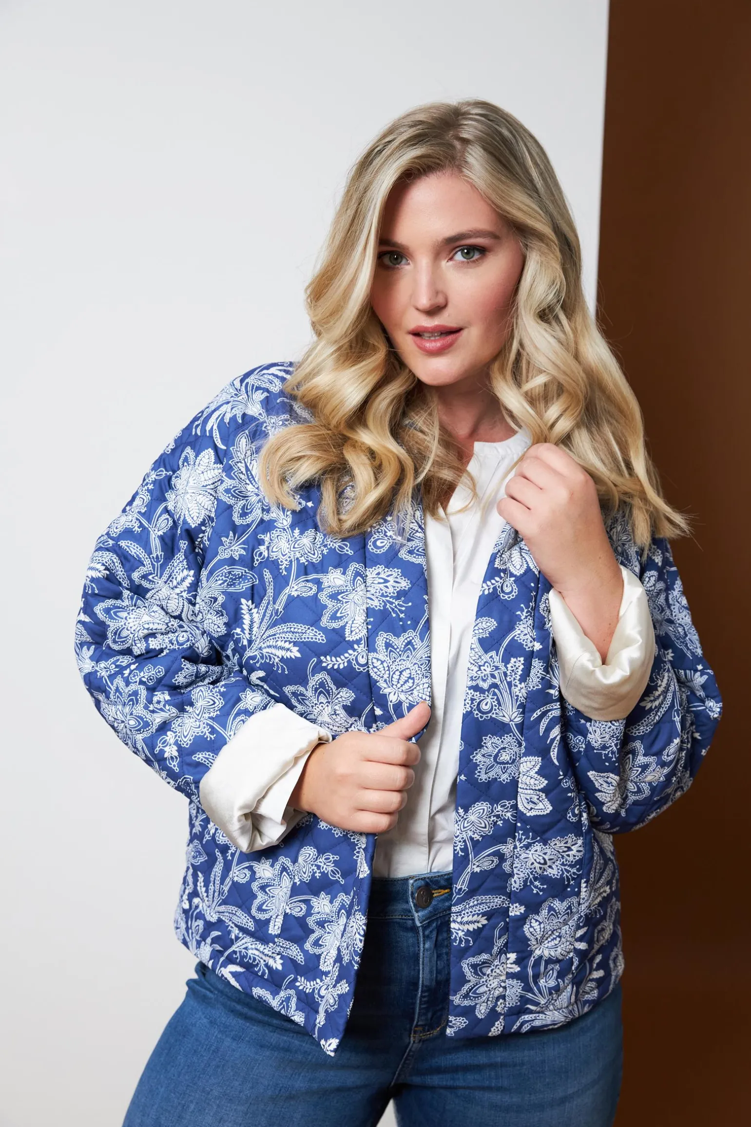 Outlet Miss Etam Jasje padded print blauw Multi stone blue