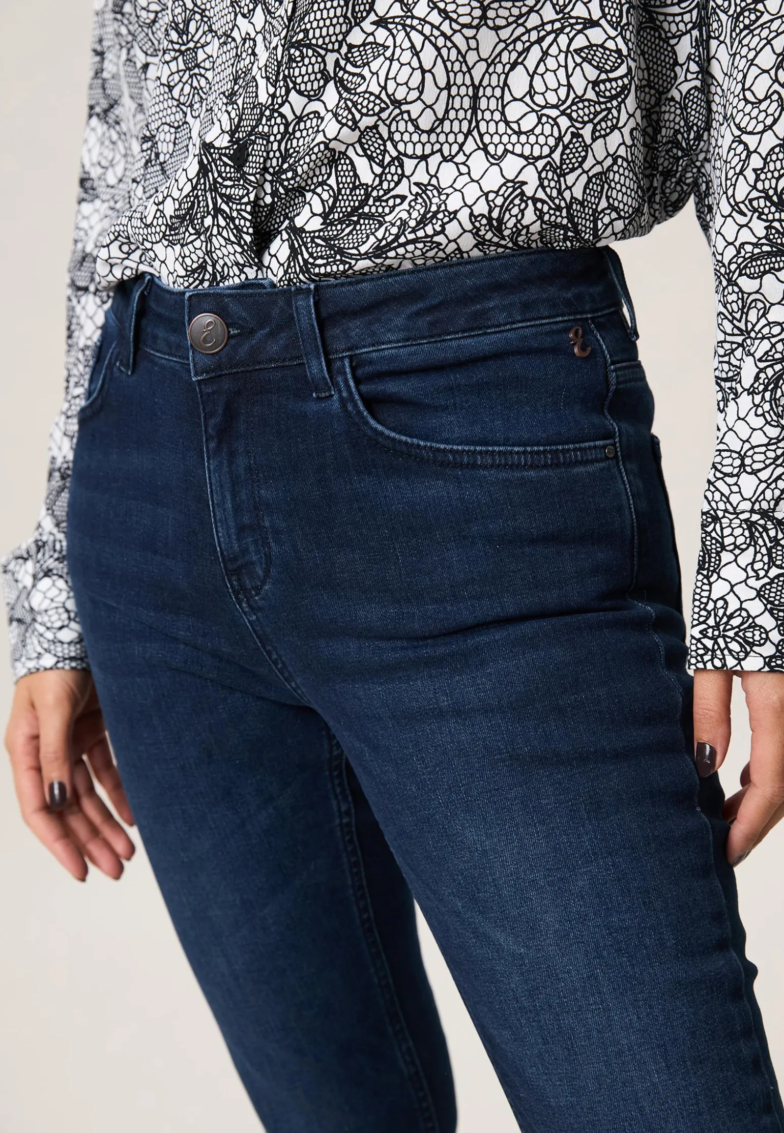 Outlet Miss Etam Jeans flared leg blauw Dark denim